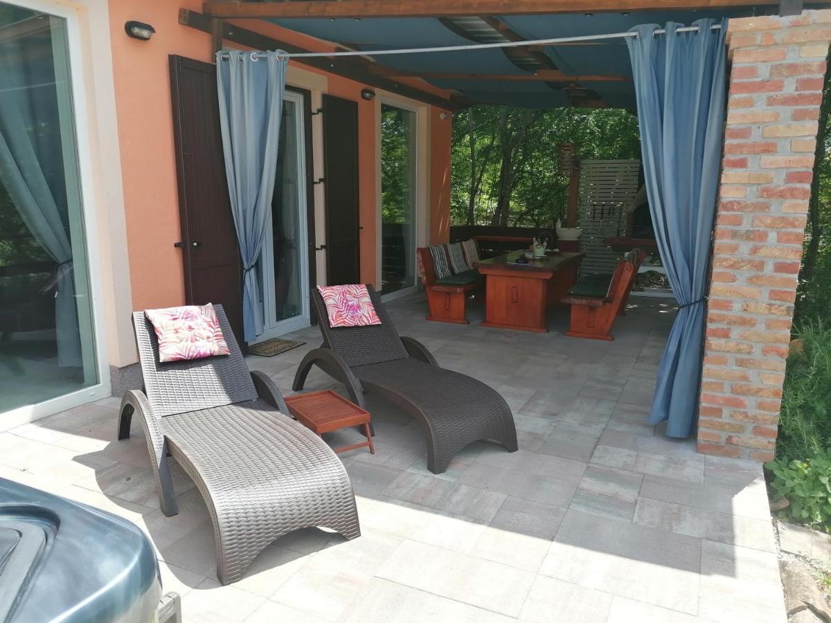 The Forest House Krk 2 Kras Екстер'єр фото
