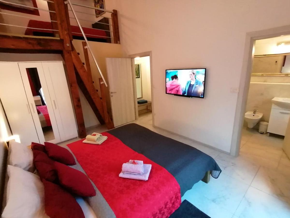 The Forest House Krk 2 Kras Екстер'єр фото
