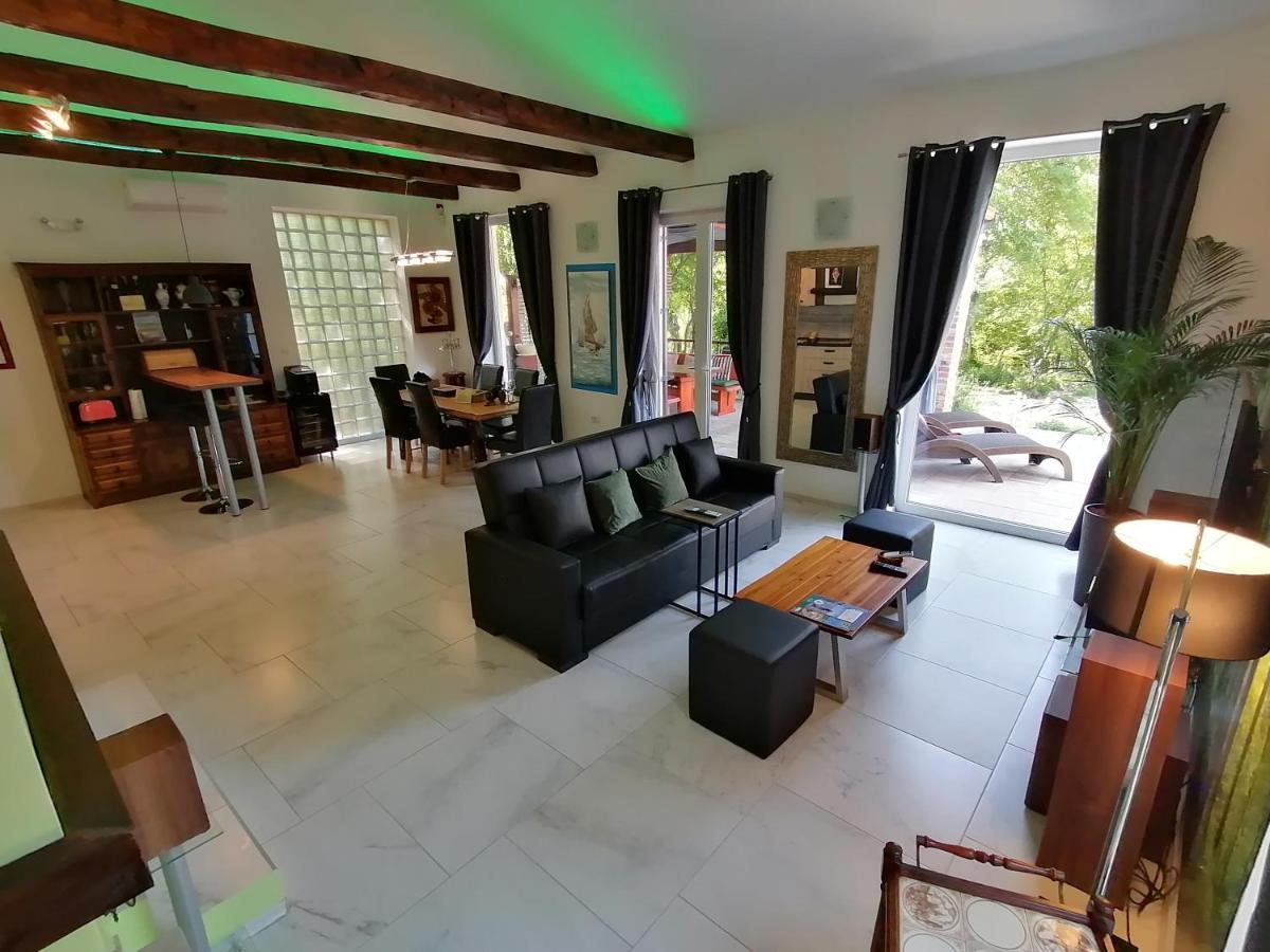 The Forest House Krk 2 Kras Екстер'єр фото