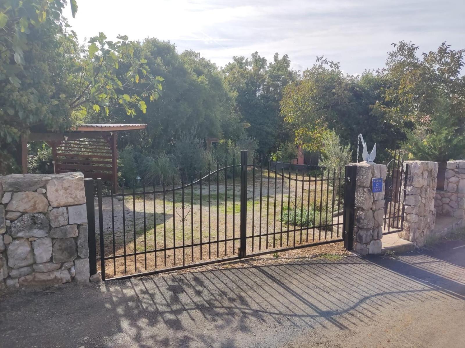 The Forest House Krk 2 Kras Екстер'єр фото